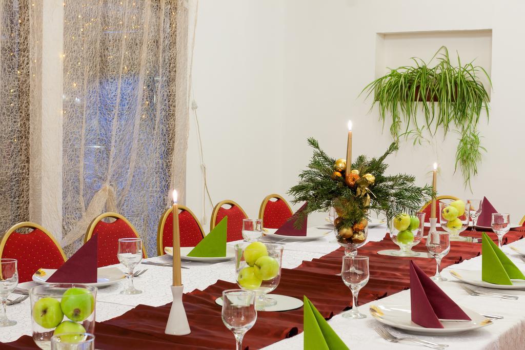 קמפינה Pension Club Montana מראה חיצוני תמונה