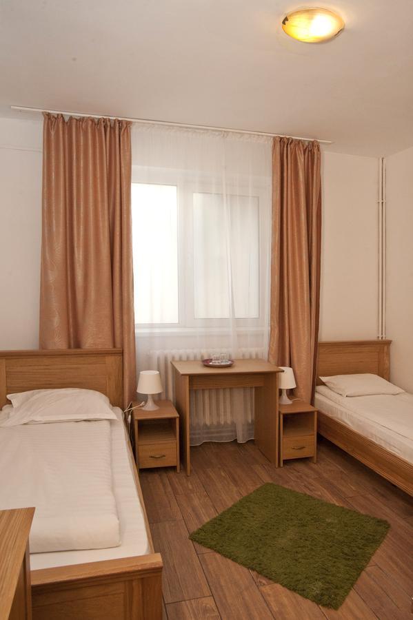 קמפינה Pension Club Montana מראה חיצוני תמונה