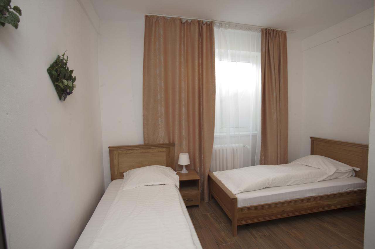 קמפינה Pension Club Montana מראה חיצוני תמונה